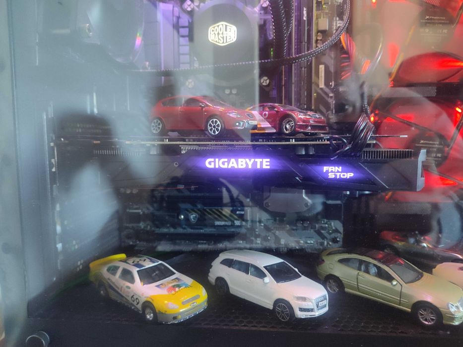 computador completo com monitor e secretária