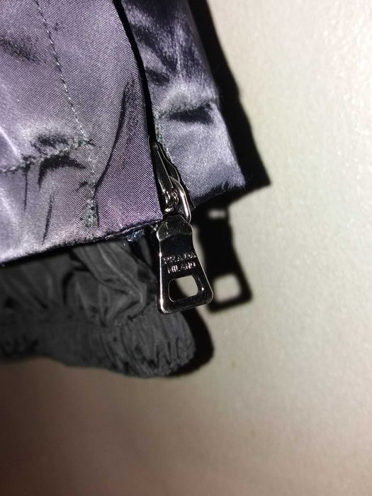 лыжные брюки от Prada