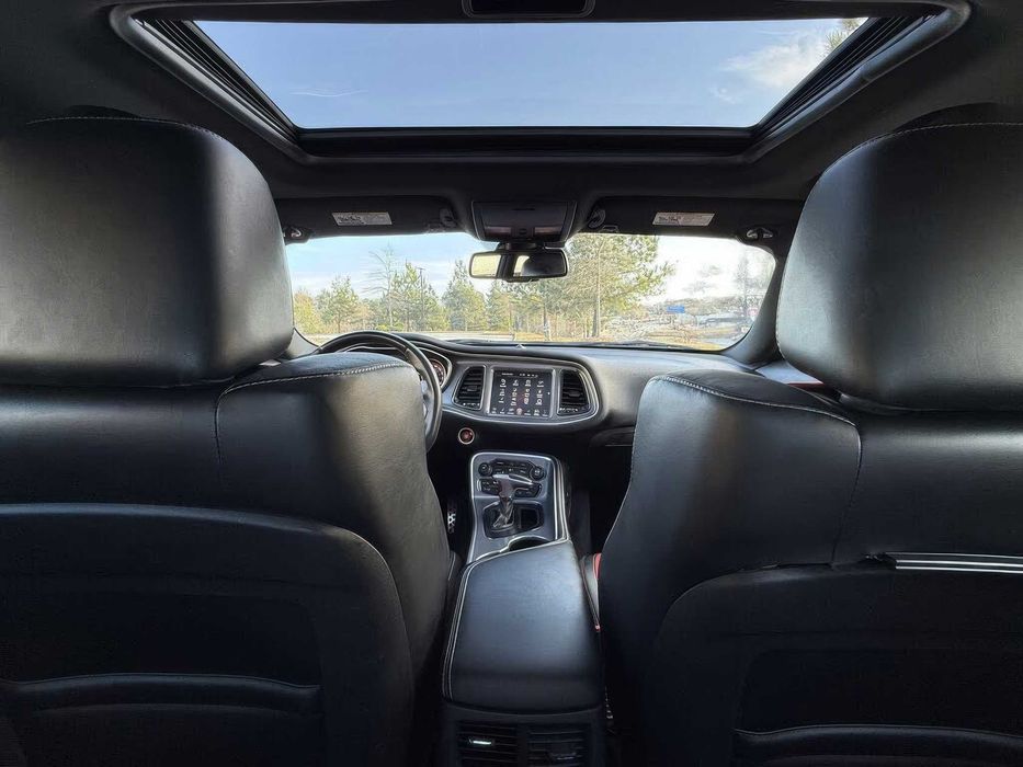 Dodge Challenger SRT Hellcat      2016