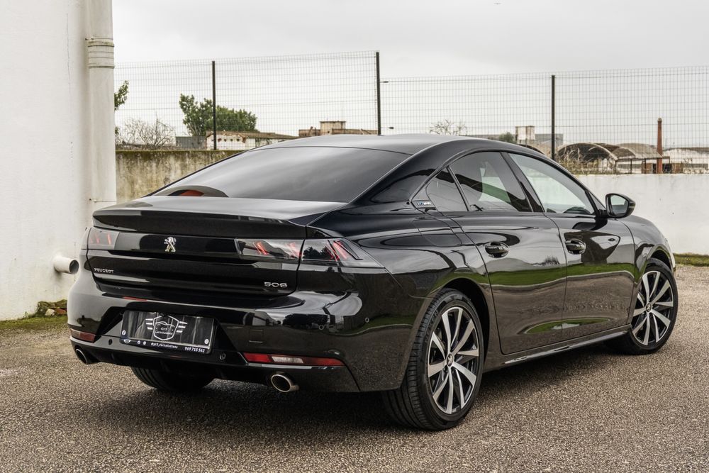 Peugeot 508 Plug-In Hybrid GT Pack 225 (Financiamento disponível)
