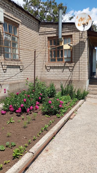 Продам гарний будинок з Автономним опаленням у Тернівському районі