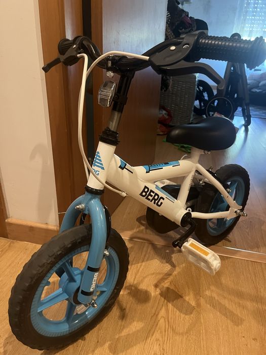 Bicicleta azul berg