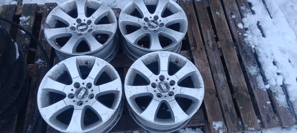 Felgi bbs  bmw r17 17" e36 e46 e90 x1 e84 e39 e60 e38 e34