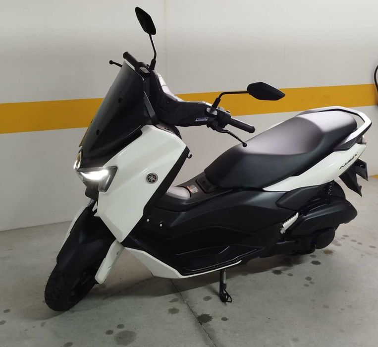 Yamaha Nmax 125 de 2025 só 900kms