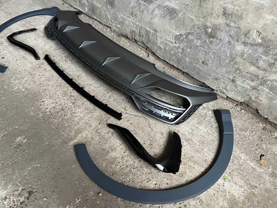 Бампер задній Audi Q3 83a 2019 2020 2021 2022 2023 2024 2025