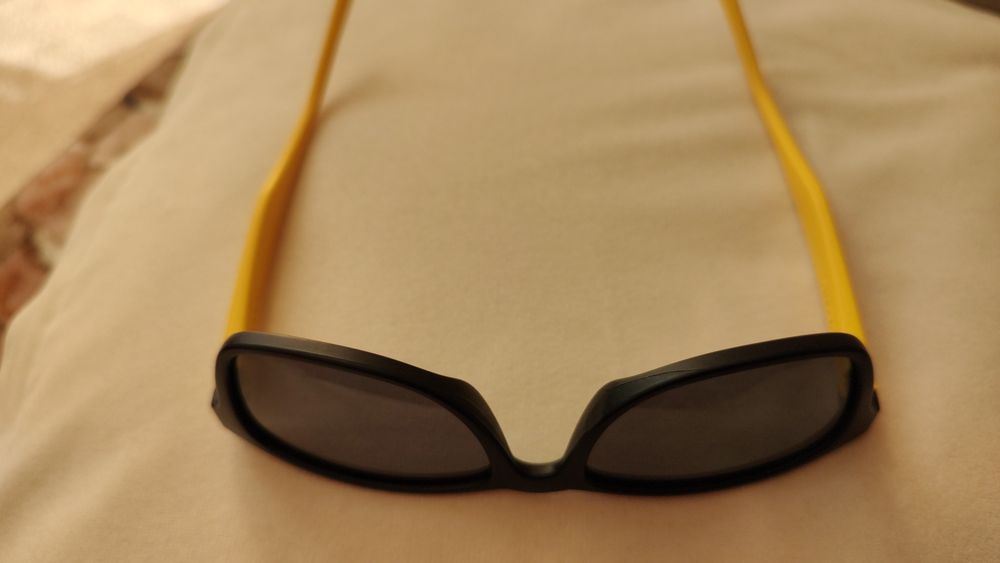 Okulary przeciwsłoneczne z filtrem UV dla dziecka