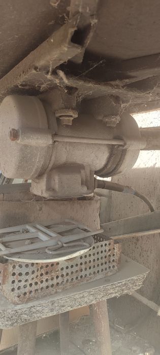 ВІБРОСТОЛ для битоних виробів