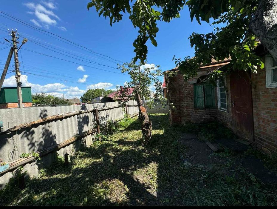 Продаж нерухомості, ділянка 7 соток