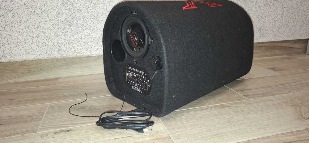 Продам активный сабвуфер Xplod 10" з Bluetooth (посилений до 400Вт)