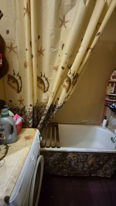 Продам 1 комн квартиру чешка 4 этаж - More