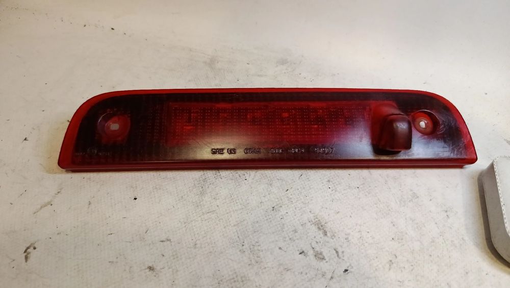 Luz stop adicional / 3º stop DODGE NITRO