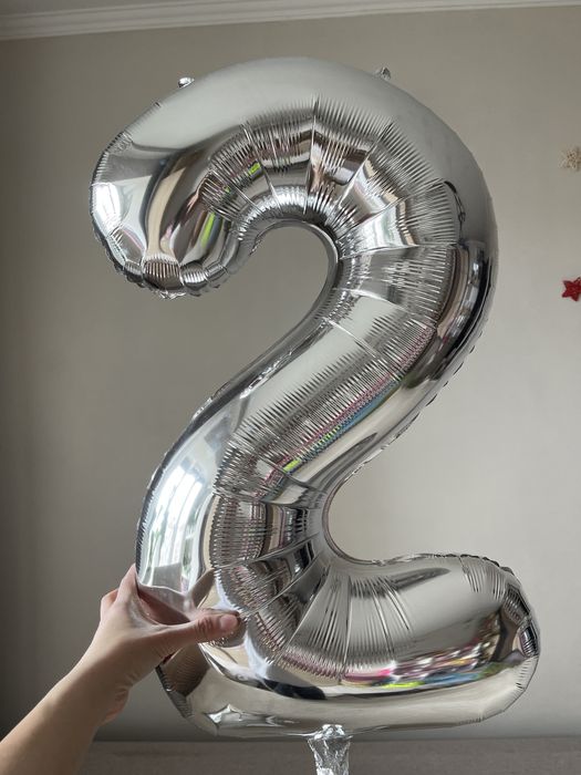 Цифра 2 и две звоздочки