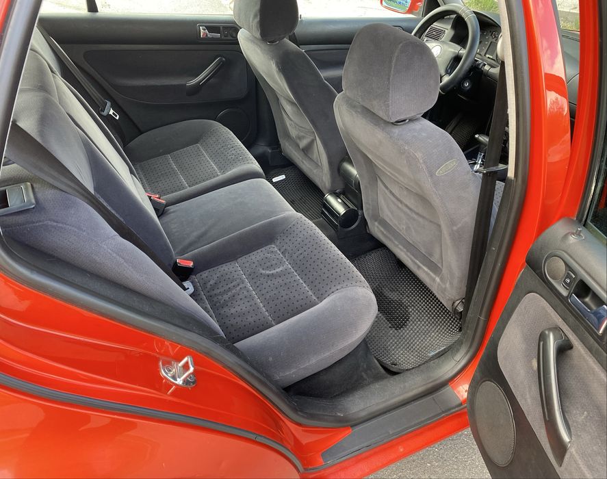 Volkswagen Golf 4 1.6 автомат