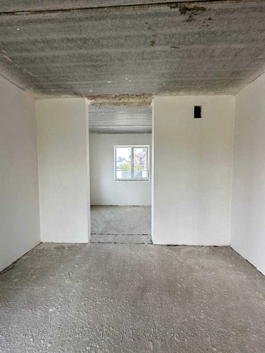 Продається окремий будинок в Крихівцях!