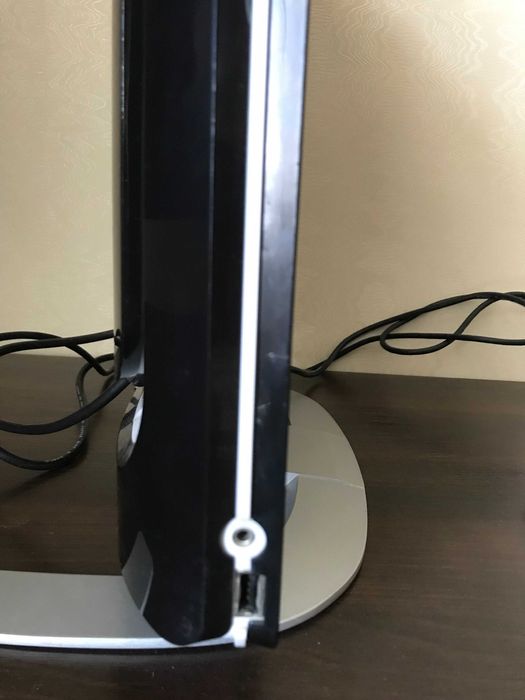 Монитор Филипс 190 х7