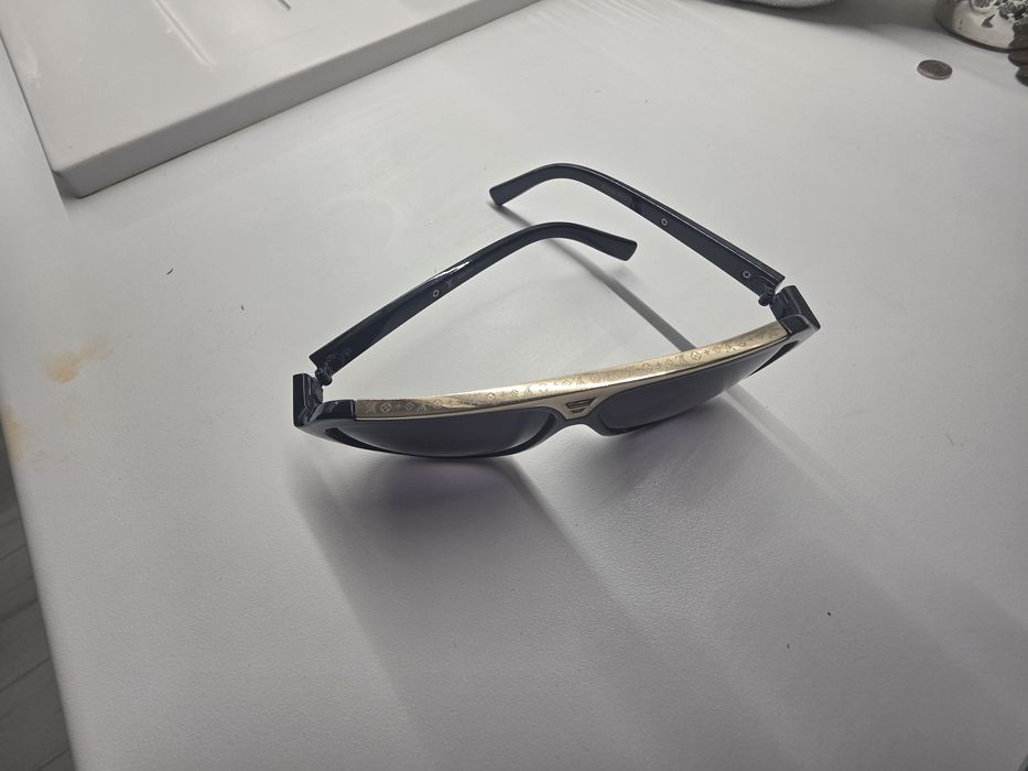 Okulary przeciwsłoneczne  Louis Vuitton