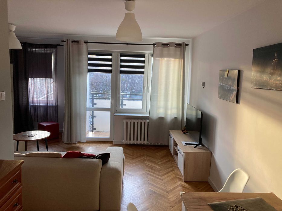 2 rooms with kitchen, Karmelicka, Warszawa, 2 pokoje z kuchnią 47m2