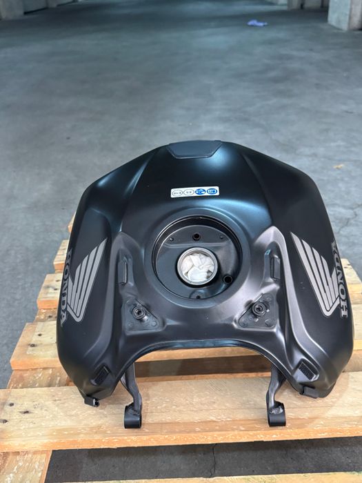 Depósito de combustível Honda CB650r
