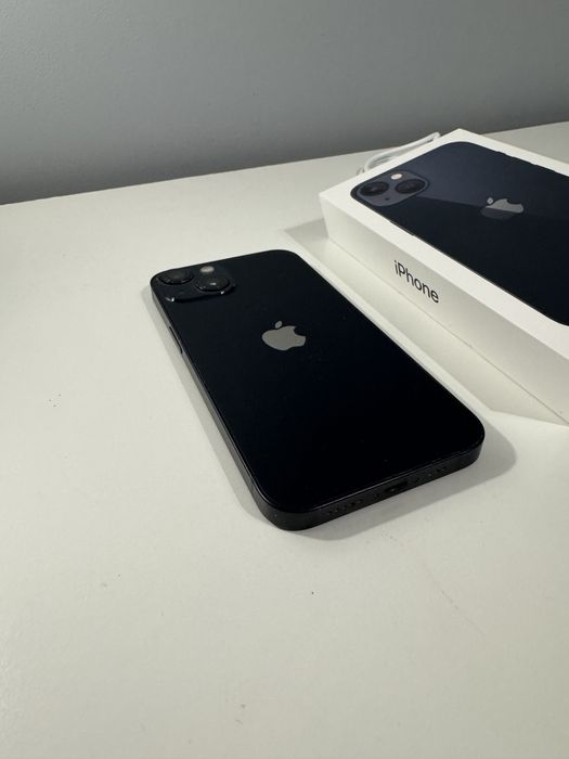 Iphone 13  black 128Gb