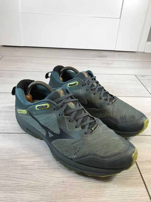 Buty trekkingowe Mizuno Wave Rider rozm. 43 gore-tex