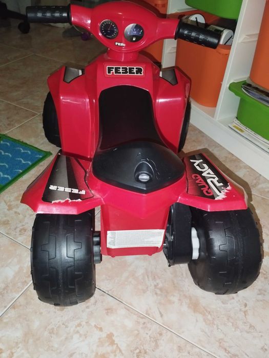 Moto FEBER eléctrica
