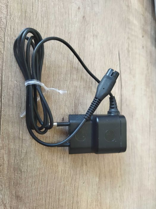 Зарядное устройство для бритвы или триммера PHILIPS 4.3V 0.07А.