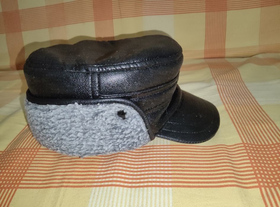 Мужская утеплённая,кожаная шапка, р. 60