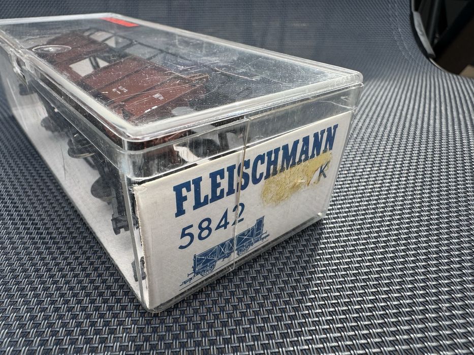 WAGON laweta FLEISCHMANN H0 1:87 jak piko