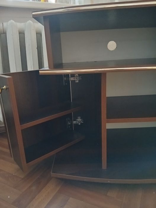 Продам меблі для телевізора