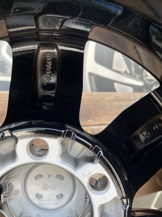 777 R17 6/139,7 Оригинальные диски Toyota Prado 150