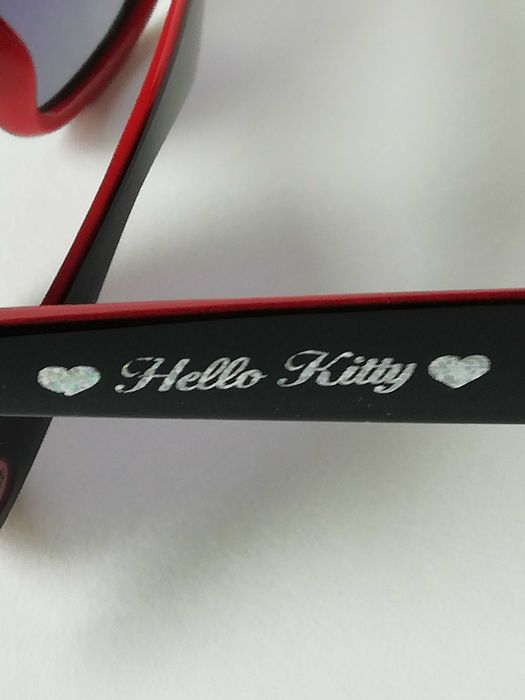 młodzieżowe/ damskie okulary przeciwsłoneczne Hello Kitty