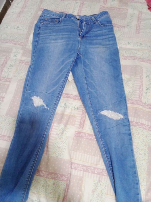 Várias Roupas de senhora