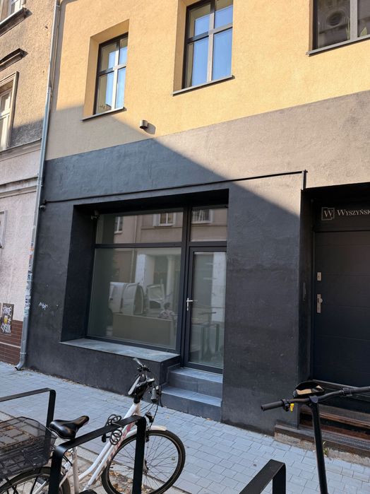 Lokal użytkowy w kamienicy Centrum