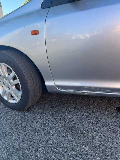 Honda Civic 1.4 IS - 2002 - 167000 kms