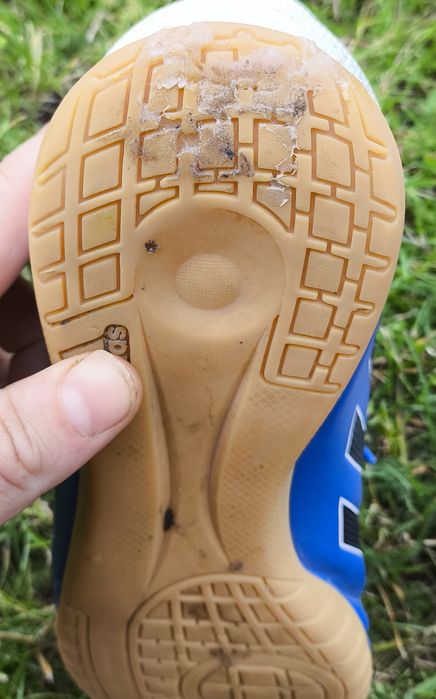Buty halowe adidas