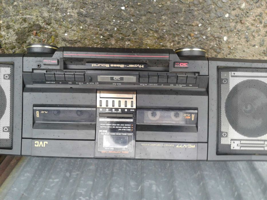 adiomagnetofon jvc pc v77g