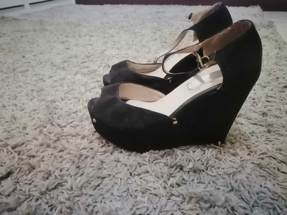 Sandálias de senhora