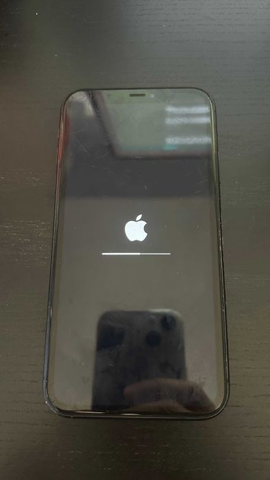 IPHONE 11 - 71% BATERIA - 128GB + CAIXA ORIGINAL + 2 CAPAS