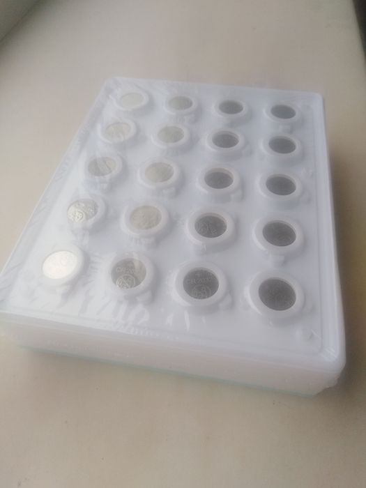 Батарейки Varta CR2032