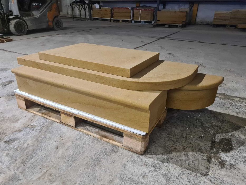 59. Stopień schodowy z piaskowca | Profil T05 |100×35×18 cm| Na wymiar