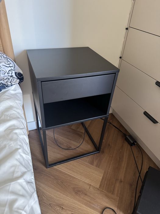Szafka nocna Ikea VIKHAMMER