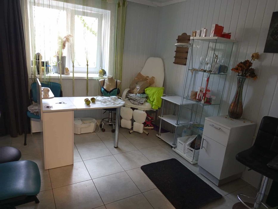 Комерційне приміщення