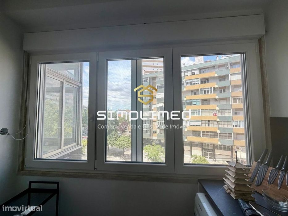 Apartamento T2 para Arrendamento | Lumiar | Junto ao Metro