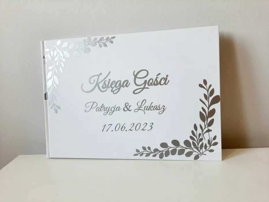 Księga gości srebrny napis dekoracje ślubne pamiątka wpisy gości wesele ślub