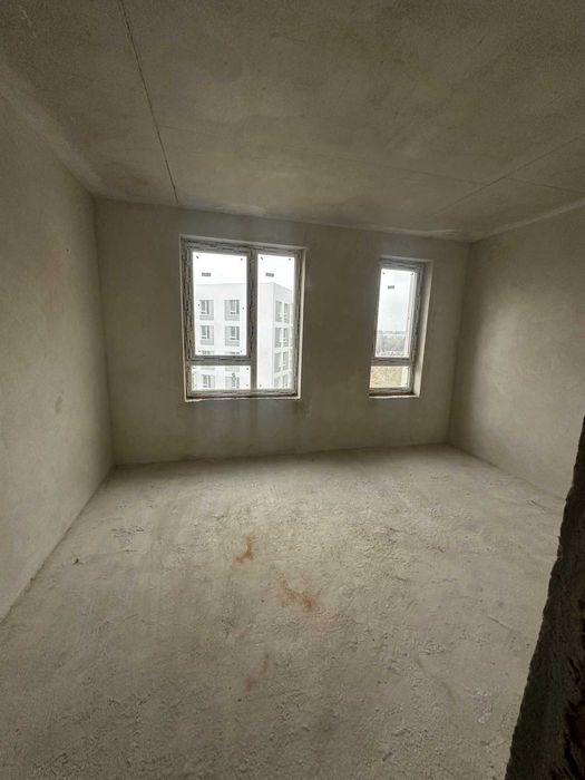 2к квартира на Сихові в новобудові