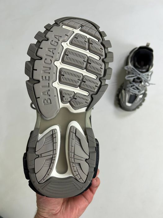 Balenciaga Track 2.0 grey траки баленсі баленсіага сірі кросівки кроссовки кеди 44 43 42 41