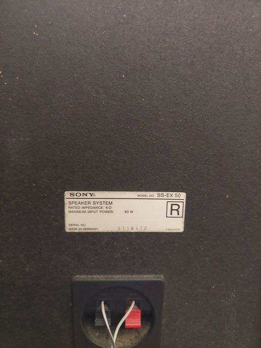 Colunas som Sony SS-EX 50