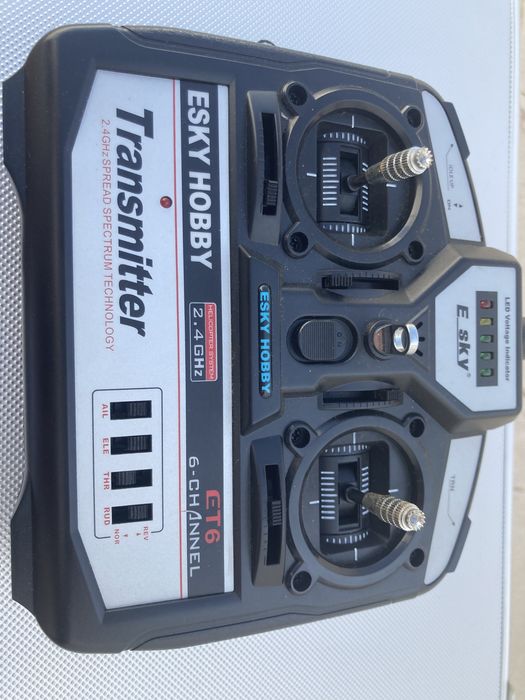 HElicoptero esky honey bee cp3