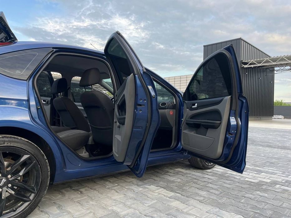 Ford Focus 2008 1.6 газ/бензин
