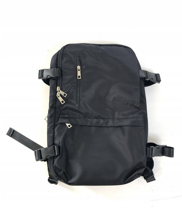 Plecak turystyczny czarny laptop do walizki lotniczy podręczny